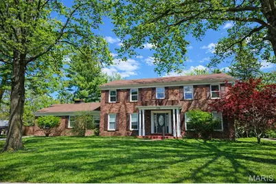 184 Gunston Hall Court, Chesterfield, MO 63017 - Photo 1