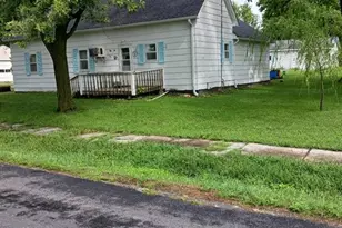 210 N Culver St, Clarence, MO 63437 - Photo 2