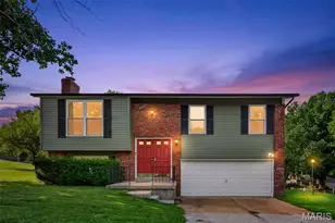 6 Golden Oak Ct, Valley Park, MO 63088 - Photo 1