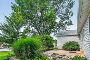 11764 Clarksdale Dr, Maryland Heights, MO 63043 - Photo 48
