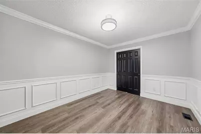 11764 Clarksdale Drive, Maryland Heights, MO 63043 - Photo 36