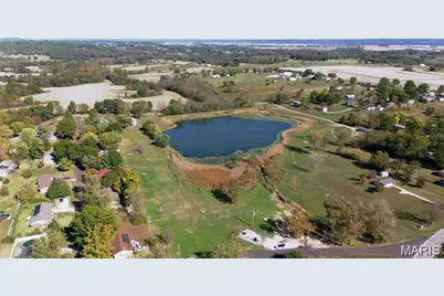 55 Lakeview Circle, Elsberry, MO 63343 - Photo 18