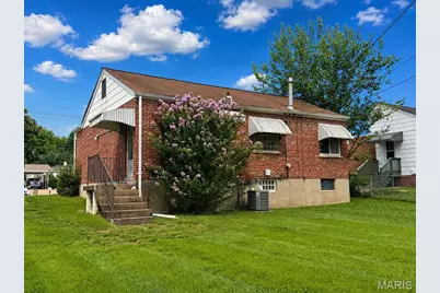 8818 Old Sappington Drive, Crestwood, MO 63126 - Photo 2