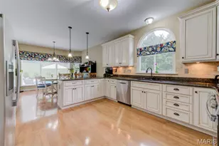 1305 Renaissance Pl, Weldon Spring, MO 63304 - Photo 28