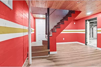 9019 McNulty Drive, Saint Louis, MO 63114 - Photo 18