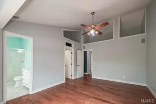 1035 Johanna Dr, Ballwin, MO 63021 - Photo 10