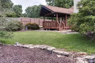 1035 Johanna Dr, Ballwin, MO 63021 - Photo 20