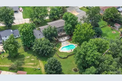 3439 Frontier Drive, Saint Charles, MO 63303 - Photo 2
