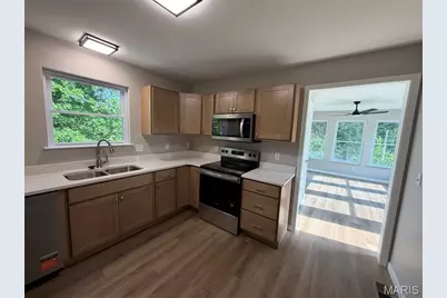 302 Anthony Circle, Byrnes Mill, MO 63051 - Photo 12