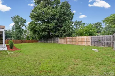 1515 Lisa Drive, Florissant, MO 63033 - Photo 36