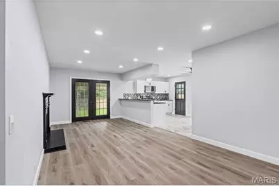 1515 Lisa Drive, Florissant, MO 63033 - Photo 20