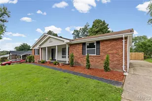 1515 Lisa Dr, Florissant, MO 63033 - Photo 4