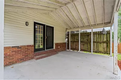 1515 Lisa Drive, Florissant, MO 63033 - Photo 40