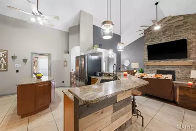 1 Priority Drive N, Wentzville, MO 63385 - Photo 16