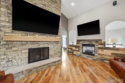 1 Priority Drive N, Wentzville, MO 63385 - Photo 8