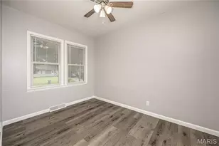 8136 Ellerton Ave, Saint Louis, MO 63114 - Photo 12