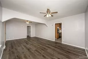 8136 Ellerton Ave, Saint Louis, MO 63114 - Photo 10