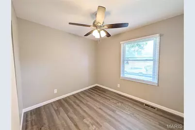 5 Windsong Court, Florissant, MO 63031 - Photo 14