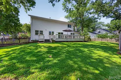 815 Pine Village Court, Ballwin, MO 63021 - Photo 32
