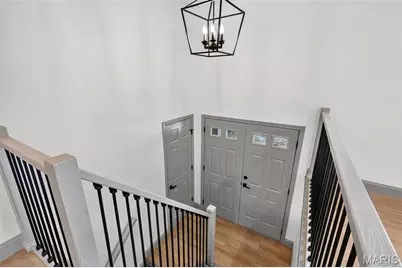 1225 Roth Hill Drive, Maryland Heights, MO 63043 - Photo 10