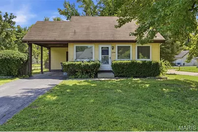 2760 Grants Parkway, Florissant, MO 63031 - Photo 1