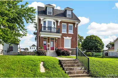 5843 Enright Avenue, Saint Louis, MO 63112 - Photo 1