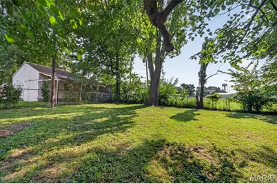 546 Chestnut Street, Hawk Point, MO 63349 - Photo 38