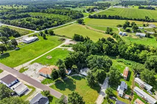 546 Chestnut St, Hawk Point, MO 63349 - Photo 46