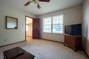 11 Dax Ct, Bridgeton, MO 63044 - Photo 30
