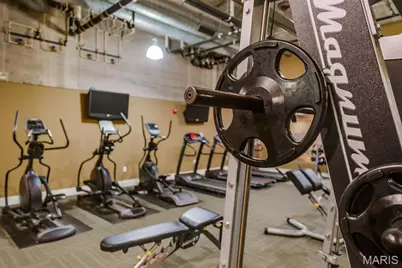 4100 Forest Park Avenue #525, Saint Louis, MO 63108 - Photo 22