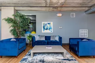 4100 Forest Park Ave, Saint Louis, MO 63108 - Photo 2