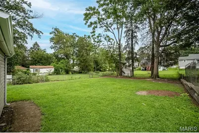7706 Genesta Street, Affton, MO 63123 - Photo 20