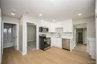 7706 Genesta St, Affton, MO 63123 - Photo 6