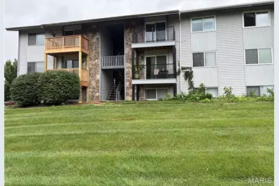1812 Gascony Parc Drive #1812, Lake Saint Louis, MO 63367 - Photo 2