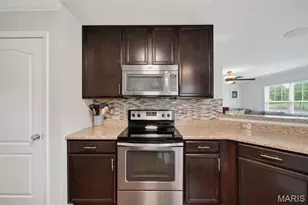 3120 Bent Water Pl, Saint Charles, MO 63301 - Photo 16