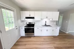 210 W Marvin Ave, Robertsville, MO 65066 - Photo 10