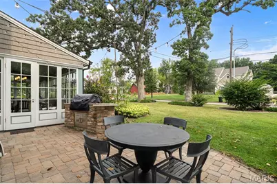 400 Miriam Avenue, Kirkwood, MO 63122 - Photo 8
