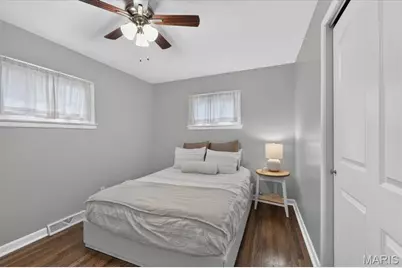 628 Sessions Avenue, Saint Louis, MO 63126 - Photo 12