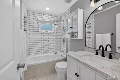 628 Sessions Avenue, Saint Louis, MO 63126 - Photo 14