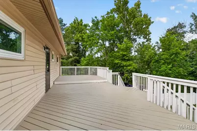 628 Sessions Avenue, Saint Louis, MO 63126 - Photo 26