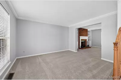 305 Highgrove Place Drive, O'Fallon, MO 63366 - Photo 8