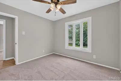 309 Spring Meadows Drive, Manchester, MO 63011 - Photo 18