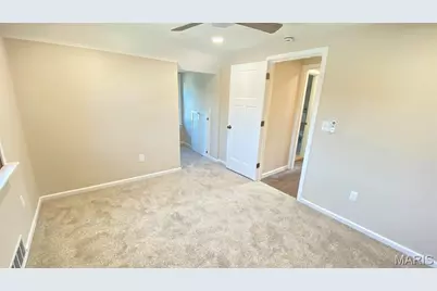 939 Rayburn Avenue, Crestwood, MO 63126 - Photo 24