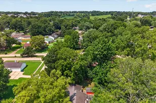 3608 Whispering Woods Dr, Florissant, MO 63031 - Photo 34