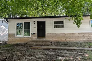 10504 Baron Dr, Castle Point, MO 63136 - Photo 1