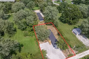 115 High St, Truxton, MO 63381 - Photo 4