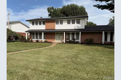 1 Oakland Hills Drive, Chesterfield, MO 63017 - Photo 1