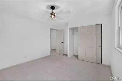12215 Country Manor Lane, Saint Louis, MO 63141 - Photo 34