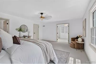 12215 Country Manor Lane, Saint Louis, MO 63141 - Photo 20