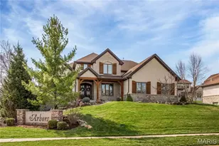 12854 Goodson Rd, Saint Louis, MO 63131 - Photo 1
